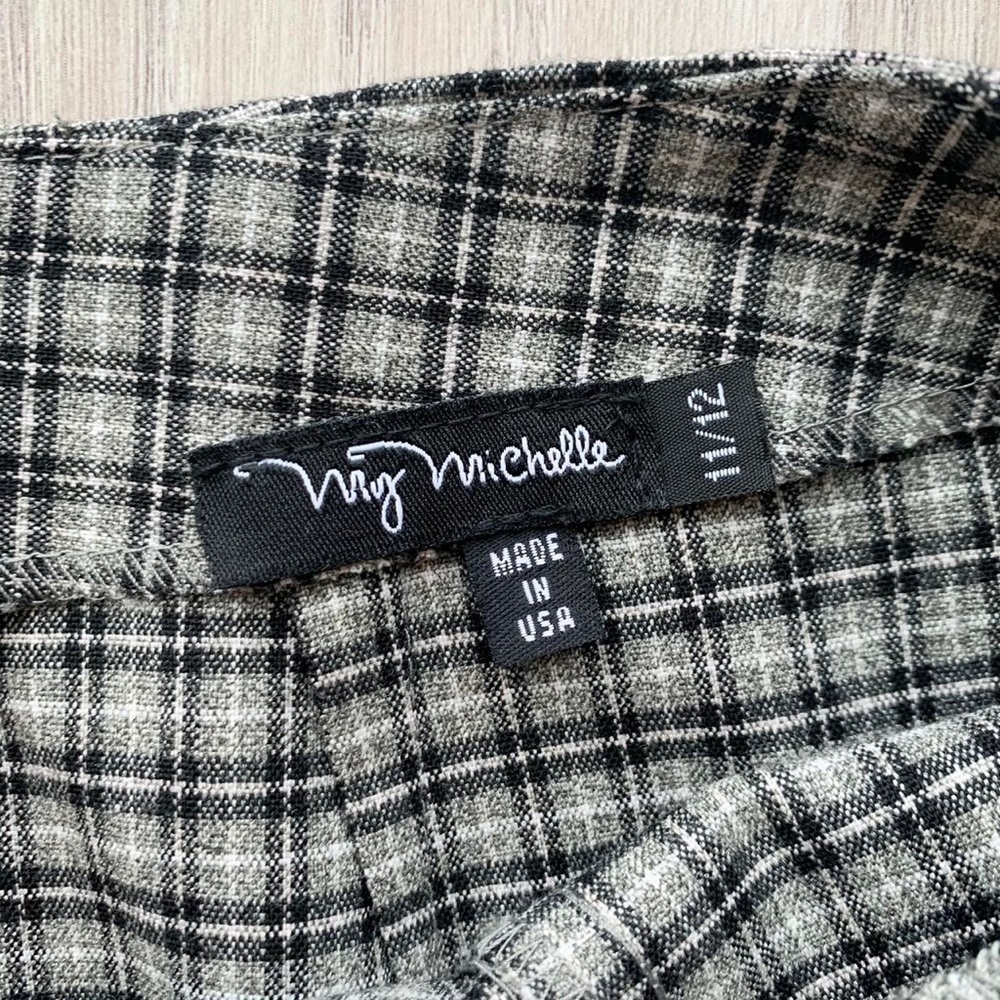 Vintage Y2K 90s plaid sexy mini skirt - Picture 2 of 2